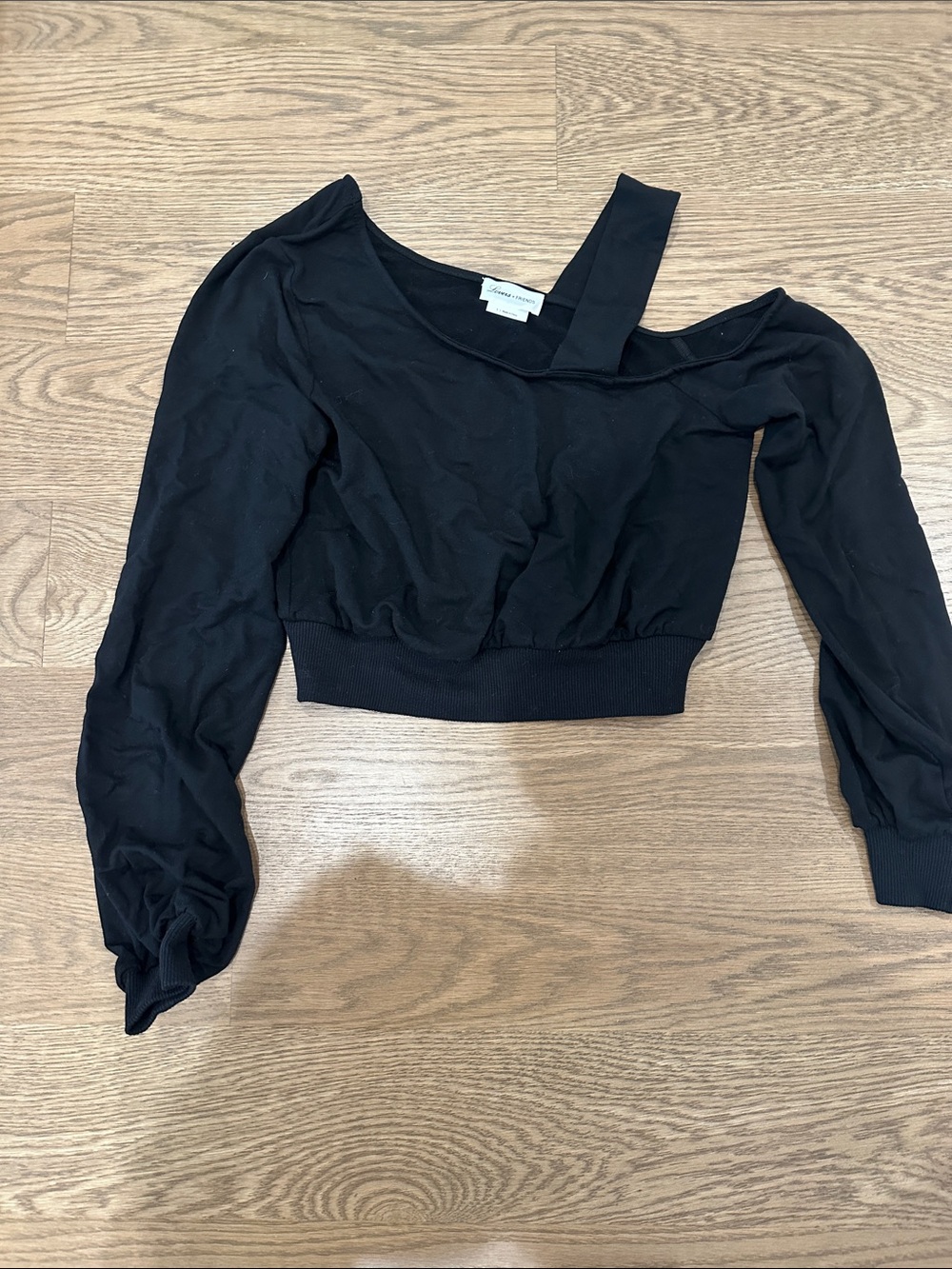 Lovers + Friends Black One-Shoulder Long Sleeve Crop Top